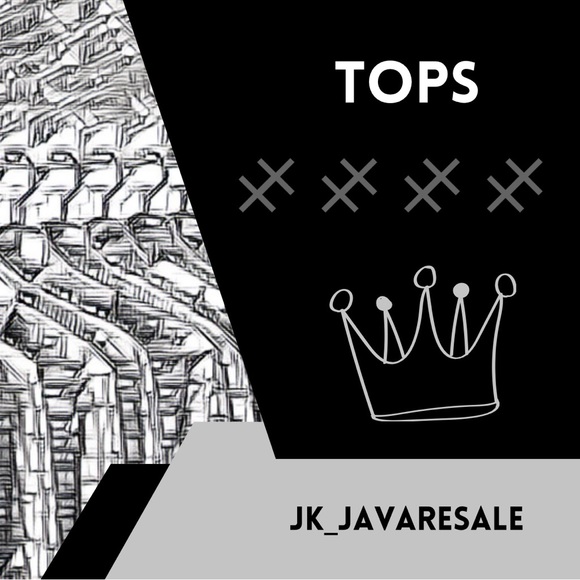 Womans Tops - Picture 2 of 4